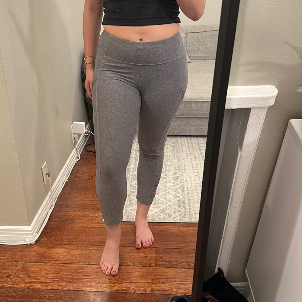 Grey lululemon leggings
